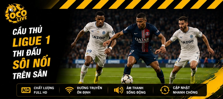 Cầu thủ Ligue 1 thi đấu sôi nổi trên sân